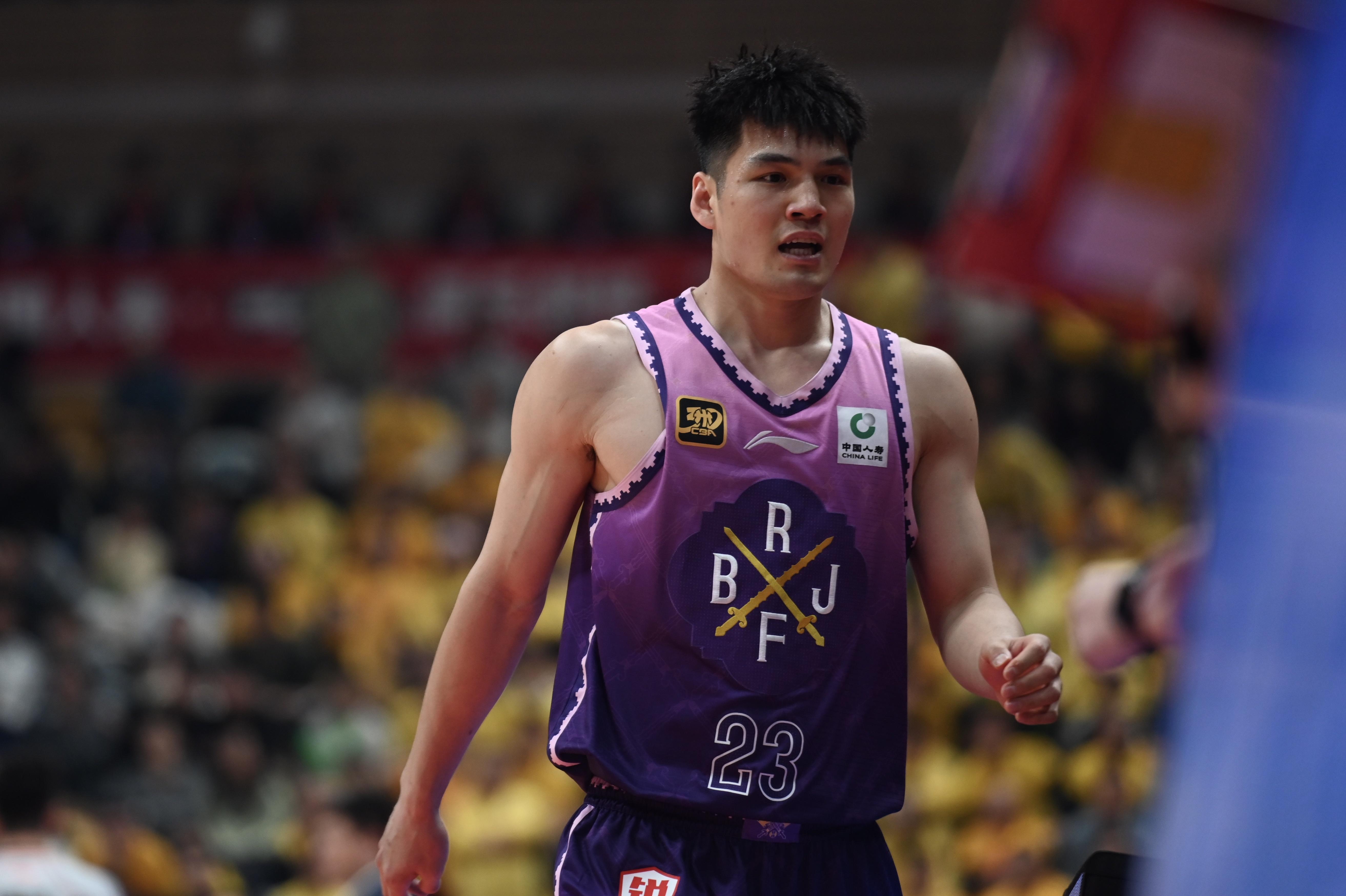 媒体人评三方交易：北控最赚 广东后续围绕徐昕交易还有很大悬念